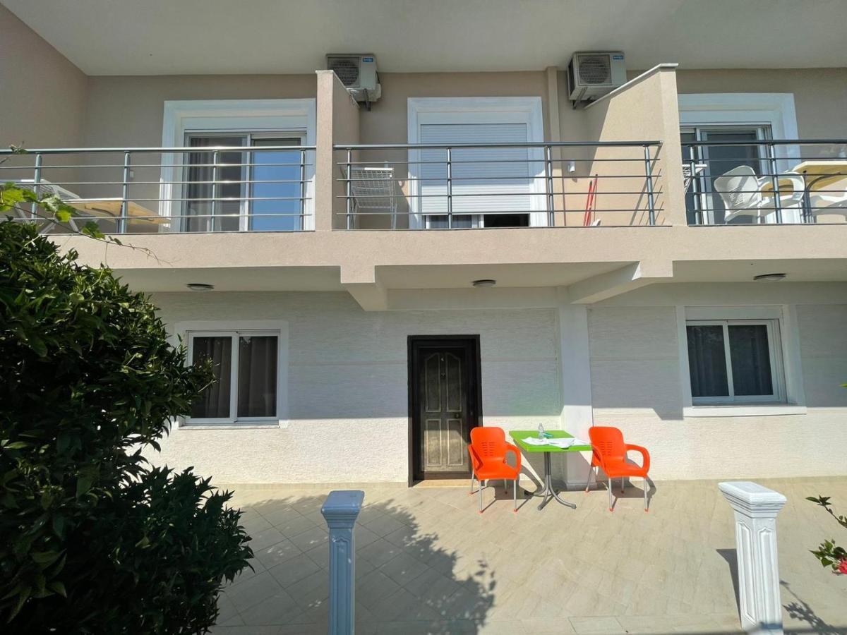 Villa Eden Breeze Sarandë エクステリア 写真