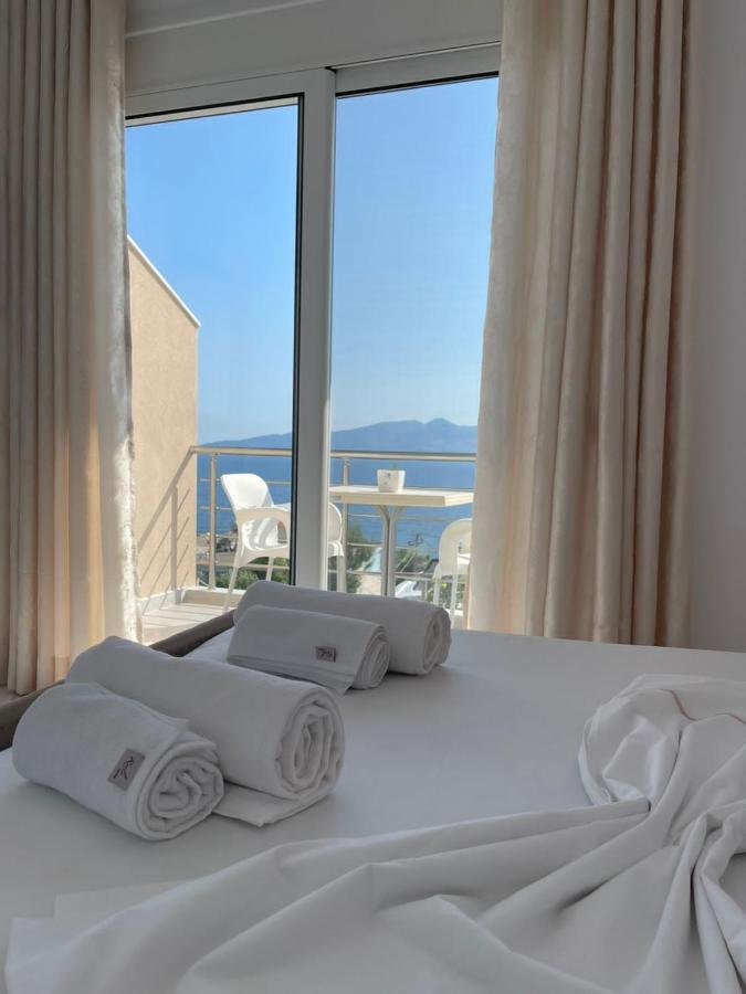 Villa Eden Breeze Sarandë エクステリア 写真
