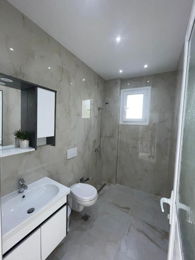 Villa Eden Breeze Sarandë エクステリア 写真